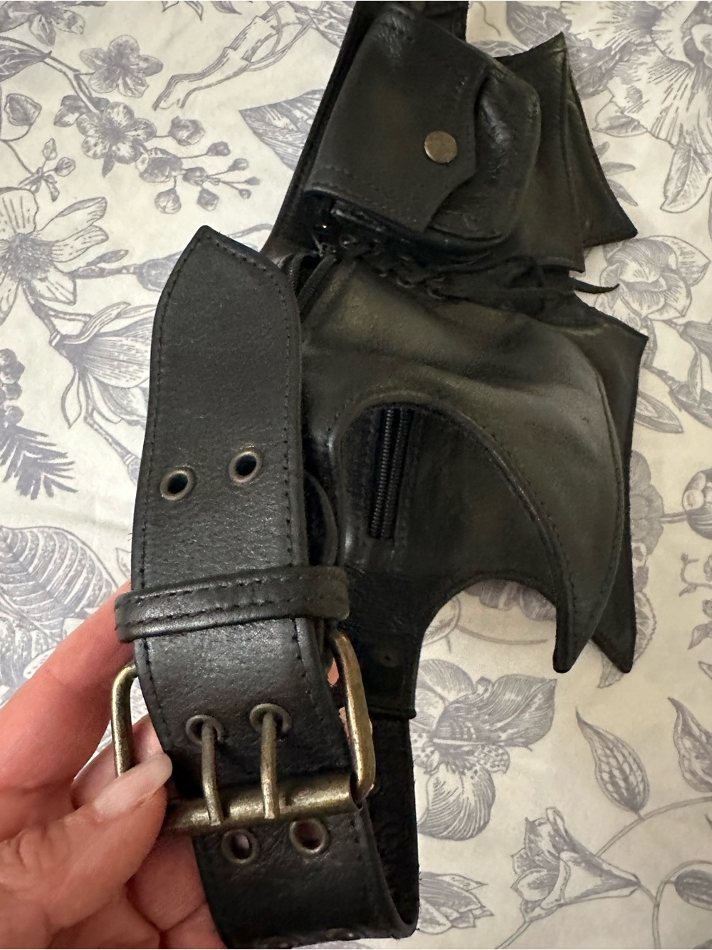 Women’s Black Leather Festival Belt - Picture 4 of 9